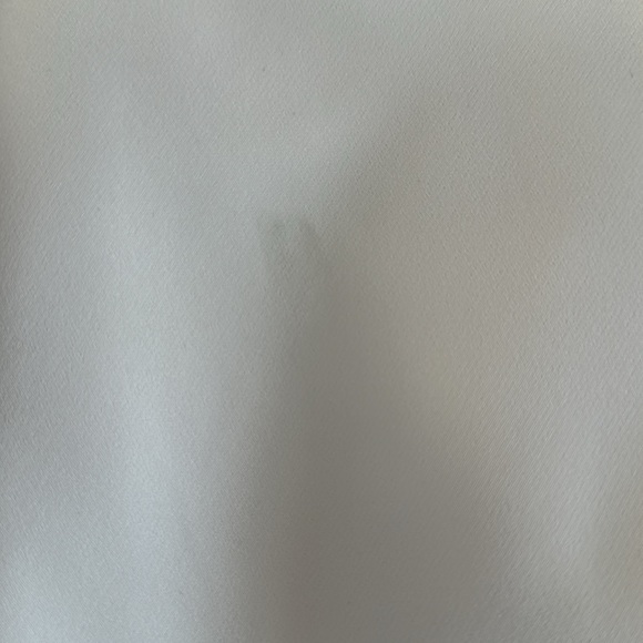 Gorgeous Sleeveless Wedding Gown V-Neck Ivory Long Train Size 6-8 - Picture 6 of 9